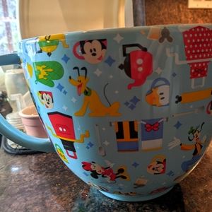 Disney mixing bowl NWT